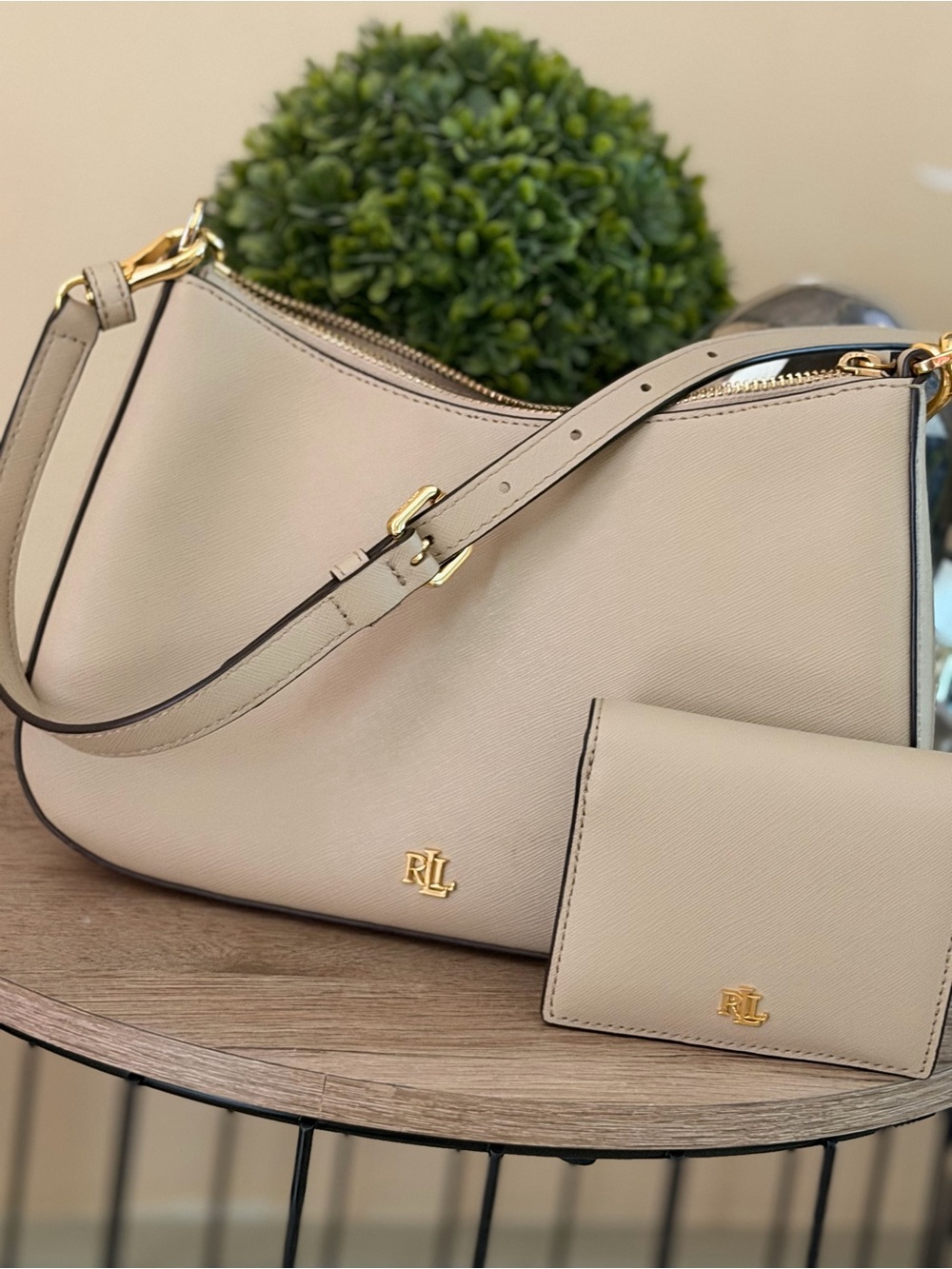 Ralph Lauren Cream Saffiano Shoulder Bag with Matching Wallet